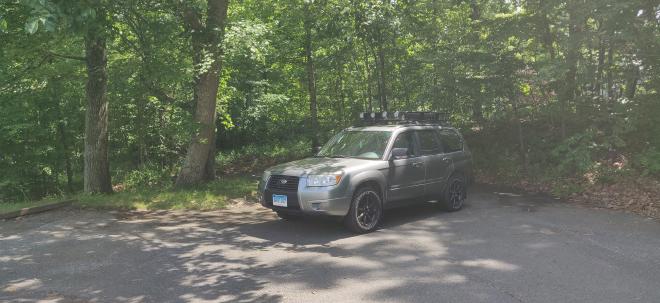 A 2007 Subaru Forester